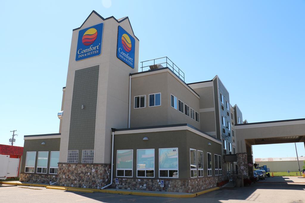 Comfort Inn & Suites Yorkton Exterior foto