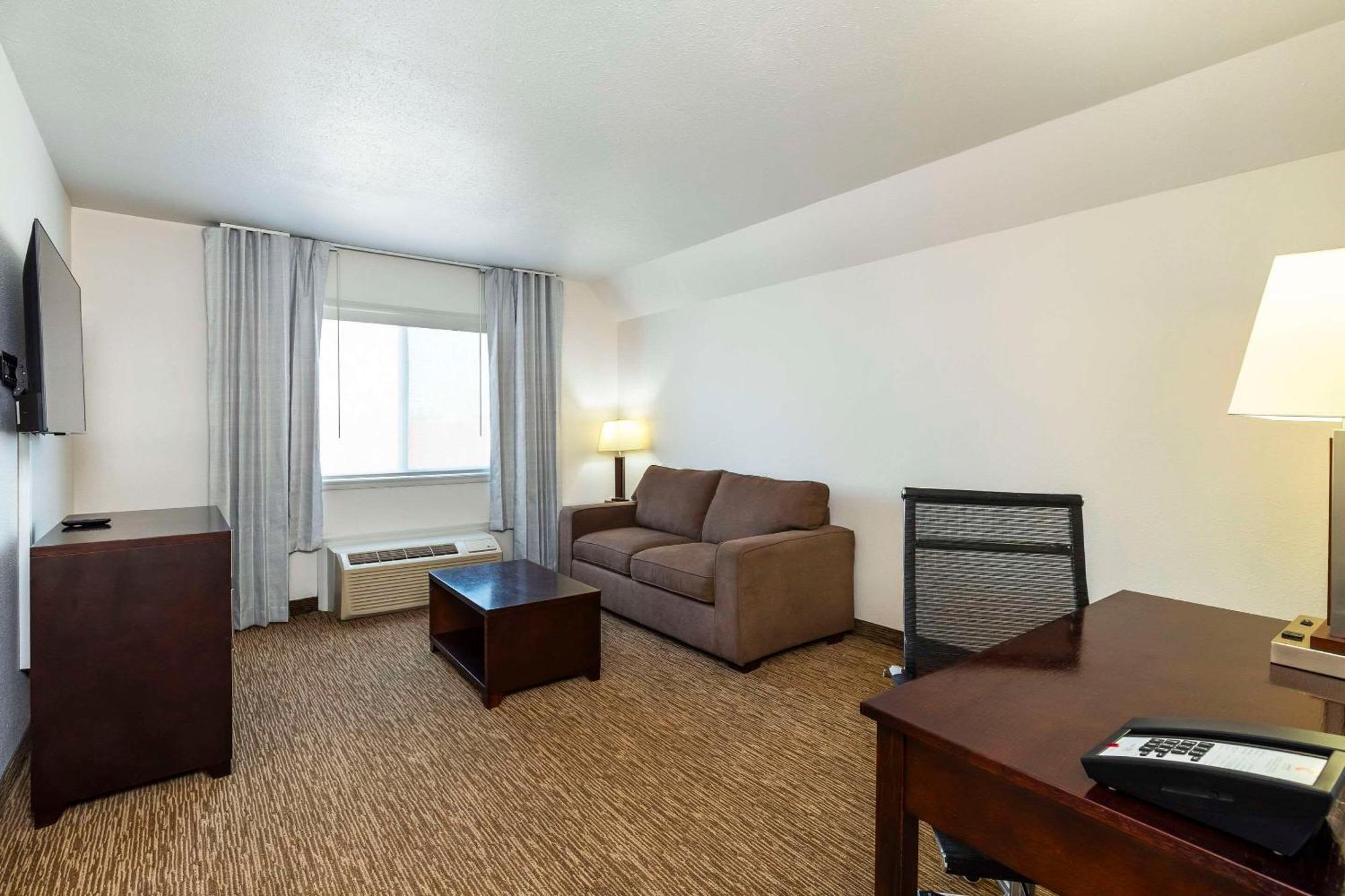 Comfort Inn & Suites Yorkton Exterior foto